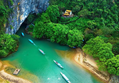 QUANG BINH TOUR – THE KINGDOM OF CAVES | 3D3N | BY TRAIN | FROM HANOI